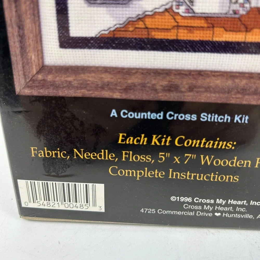 Vintage 1996 Cross My Heart Special Coffee Kits Cappuccino Cross Stitch w/ Frame